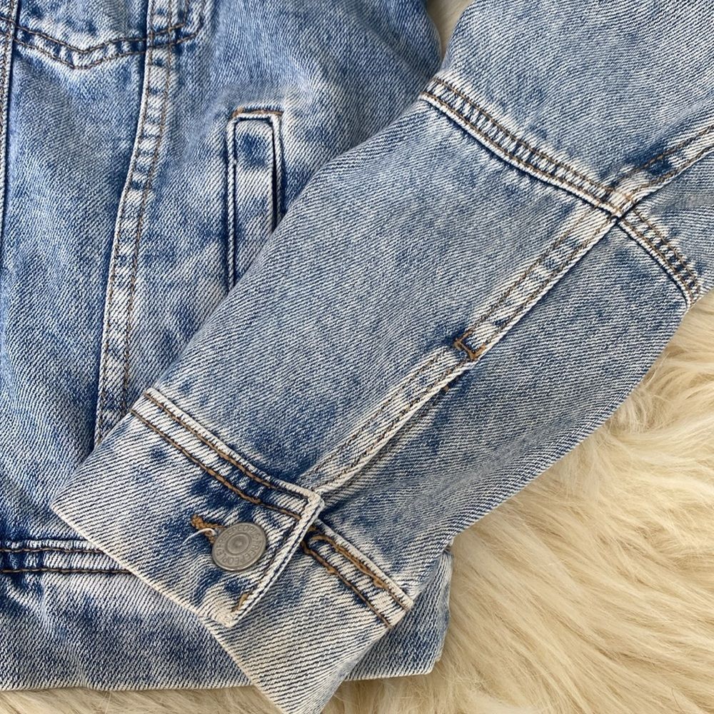 Free People Denim Jacket sz S Boho Western Layering Beach Coastal Preppy - Picture 7 of 16